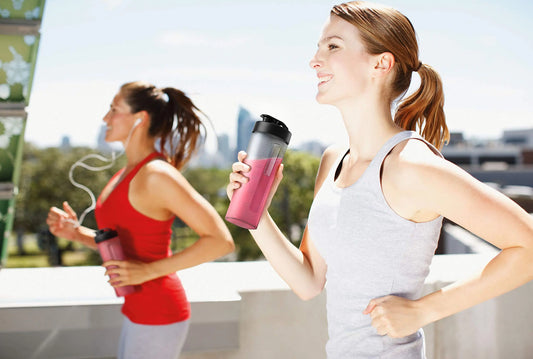 Le-Mixeur-à-Smoothie-Votre-Allié-Santé-au-Quotidien Simply smoothies
